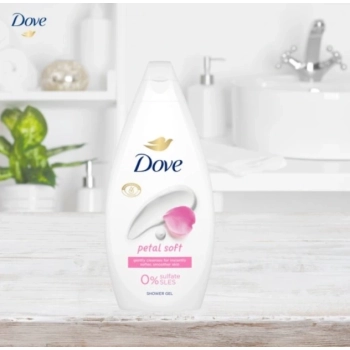 Dove Petal Soft Żel pod Prysznic 450 ml