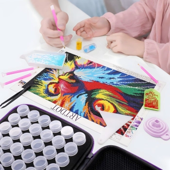 Akcesoria do haftu diamentowego diamond painting w walizce - zestaw