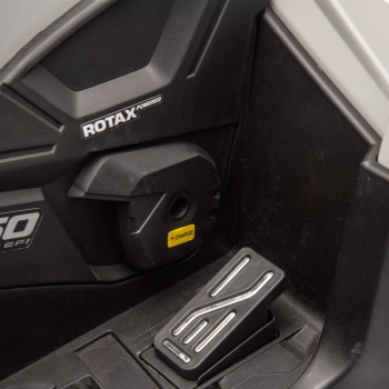 Quad Can Am Outlander 4x4 DK-CA005 Szary