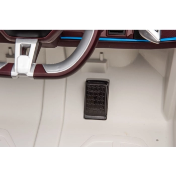 Auto Na Akumulator BMW I4 4x4 Białe