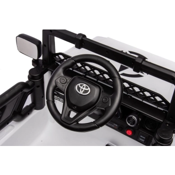 Auto Na Akumulator Toyota FJ Biała 4x4