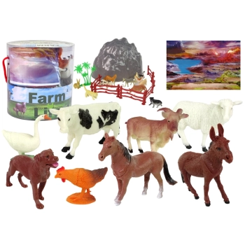 Zestaw Figurek Zwierzęta Wiejskie Farma Akcesoria 34 Elementy