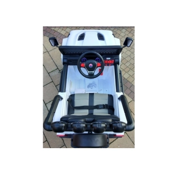 Auto na Akumulator S2388 Jeep Biały 4x45W