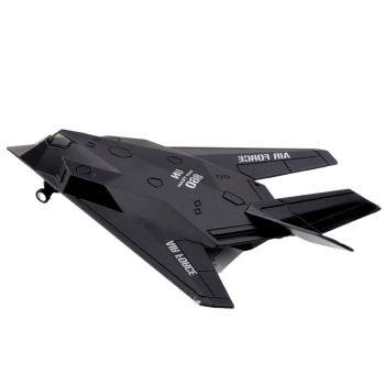 Samolot Myśliwiec Wojskowy Odrzutowiec Z Napędem Światła Dźwięki 1:400