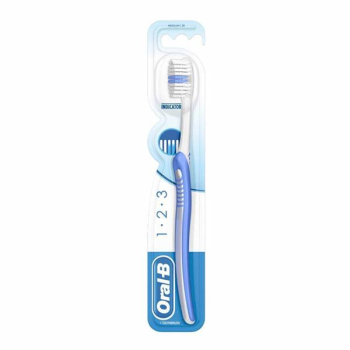 Oral-B Indicator Mittel Szczoteczka do Zębów