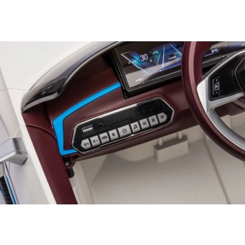 Auto Na Akumulator BMW I4 4x4 Białe