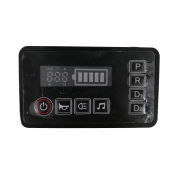 Panel muzyczny sterujący do pojazdu na akumulator