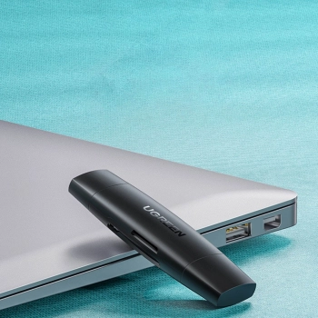 Adapter 2 wtyczki USB-A i USB-C czytnik kart SD i micro SD czarny