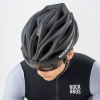 Kask rowerowy z szybką odpinanymi okularami z filtrem UV unisex - czarny