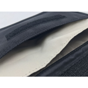 Etui antykradzieżowe na klucze samochodowe klatka Faradaya 20x11cm czarny