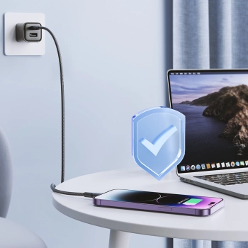 Przewód kabel iPhone Surpass Series USB-C - Lightning 20W 1.2m czarny