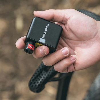 MINI Pompka rowerowa elektryczna USB Schrader Presta 6.9bar 100PSI - czarna