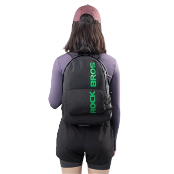 Plecak sportowy wodoodporny składany 46.5x38cm 18l - czarny