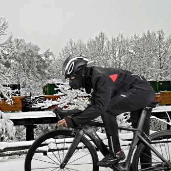 Kurtka sportowa wiatroszczelna rowerowa kolarska do -10C rozmiar L - czarna