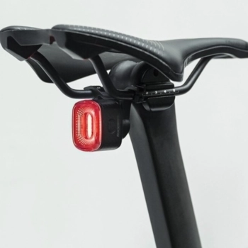 Lampka rowerowa LED czerwona tylna system hamowania STOP USB-C - czarna