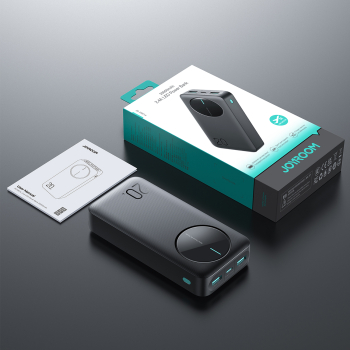 Powerbank JR-PBF14 20000mAh 2.4A 2x USB-A 1x USB-C - czarny