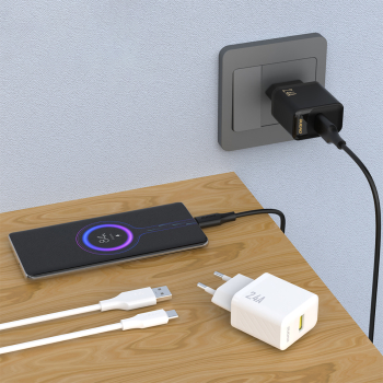 Ładowarka sieciowa 2.4A USB-A - biała