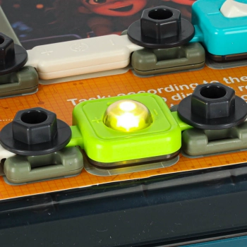 Mały elektryk elektronik zestaw edukacyjny 12 kart 58 elementów