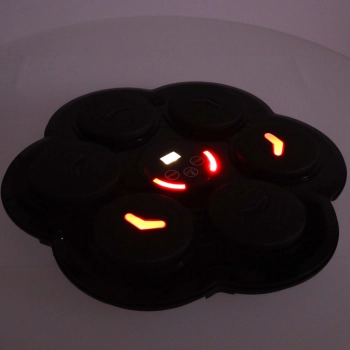 Tarcza bokserska treningowa na ścianę trenażer muzyka LED USB rękawice