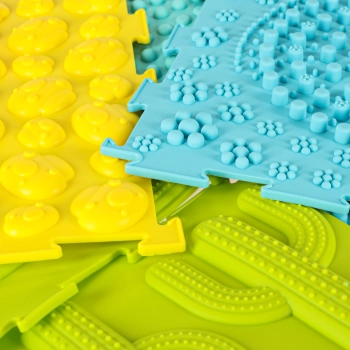 Mata sensoryczna puzzle montessori do masażu stóp 8 elementów pastelowe