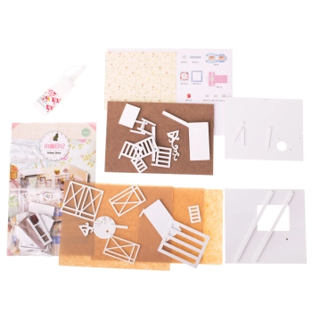 Domek dla lalek drewniany retro model DIY 3013 LED 13cm