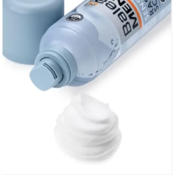 Balea Men Sensitive Pianka do Golenia 300 ml