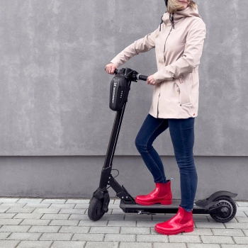  Wodoodporna torba na kierownicę hulajnogi torba na hulajnogę 2 l czarna - zdj. dodatkowe 9