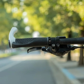  Zestaw gripów rączek rowerowych z rogami antypoślizgowe - biały - zdj. dodatkowe 1