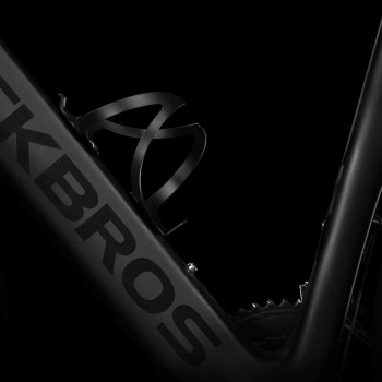  Uchwyt aluminiowy rowerowy na bidon butelkę - czarny - zdj. dodatkowe 1