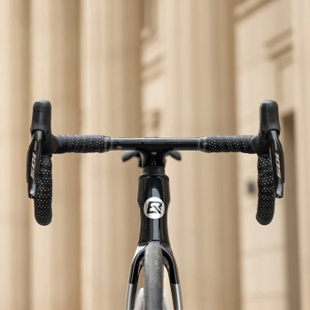  Owijka na kierownicę rowerową z pianki EVA wzór Power - czarna - zdj. dodatkowe 7