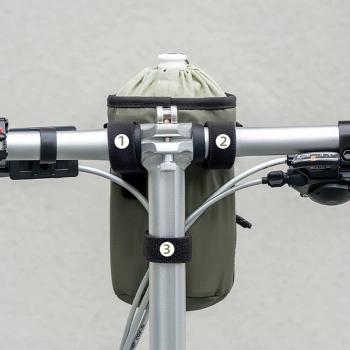  Torba turystyczna rowerowa na butelkę bidon z paskiem na ramię 1l - zielona - zdj. dodatkowe 5