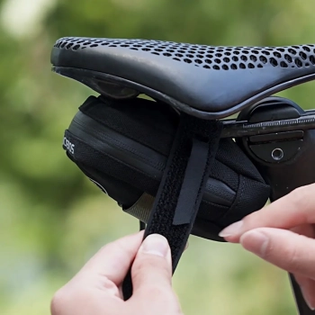  Mini torba podsiodłowa na rower z uchwytem na naboje CO2 - czarno-zielona - zdj. dodatkowe 3