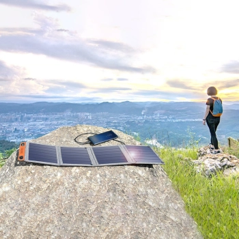  Ładowarka solarna do telefonu turystyczna z USB 14W rozkładana szara - zdj. dodatkowe 7