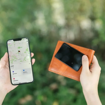  Lokalizator Tag Card w kształcie karty płatniczej z ładowaniem indukcyjnym - czarny - zdj. dodatkowe 3