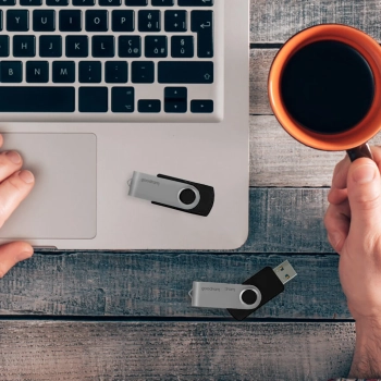  Pendrive pamięć flash 16 GB USB 3.2 Gen 1 UTS3 - czarny - zdj. dodatkowe 5