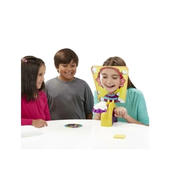 Pie Face, Gra Towarzyska Ciastem W Twarz