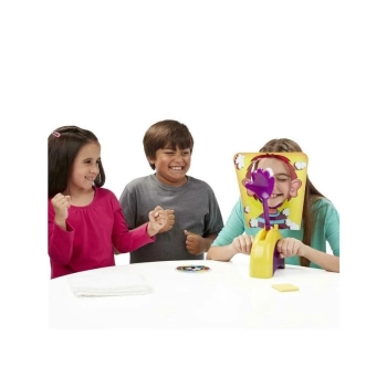 Pie Face, Gra Towarzyska Ciastem W Twarz