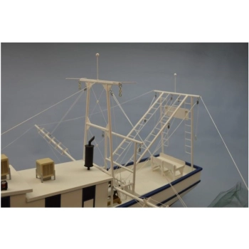 Łódź - Rusty the Shrimp Boat 1:24 - DUMAS