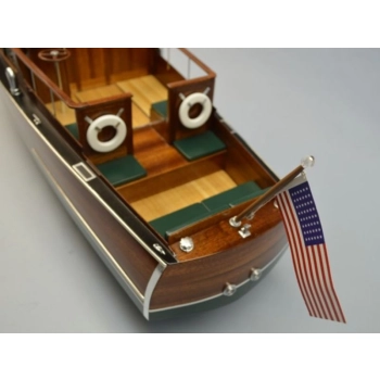 Łódź - Łódź podmiejska 1929 Chris Craft 38' Commuter Boat Kit 1:12 - DUMAS